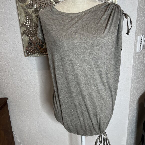 Gray Draped Short Sleeve Top With Ruching & Tie Details On Shoulder & Hem - Picture 1 of 12